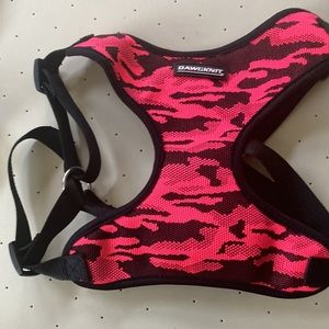 Like new dog harness Sz Large